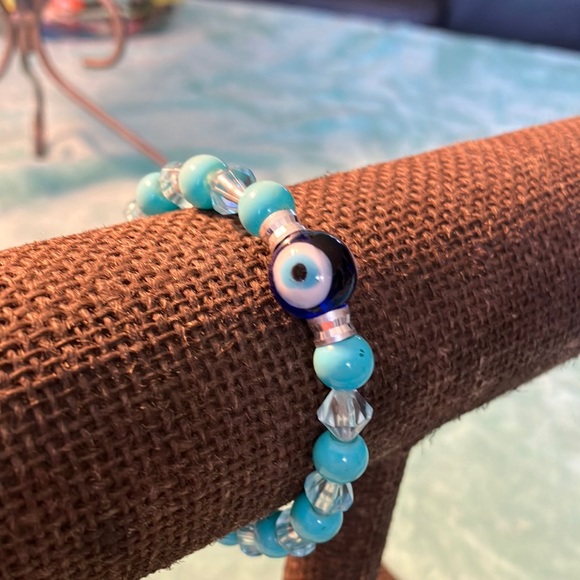 Evil Eye Stretch Bracelet - Picture 1 of 5